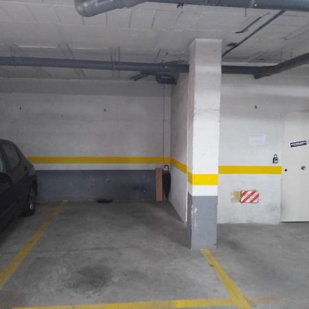Galindo Center Premium Suites, Free Parking 세비야 외부 사진